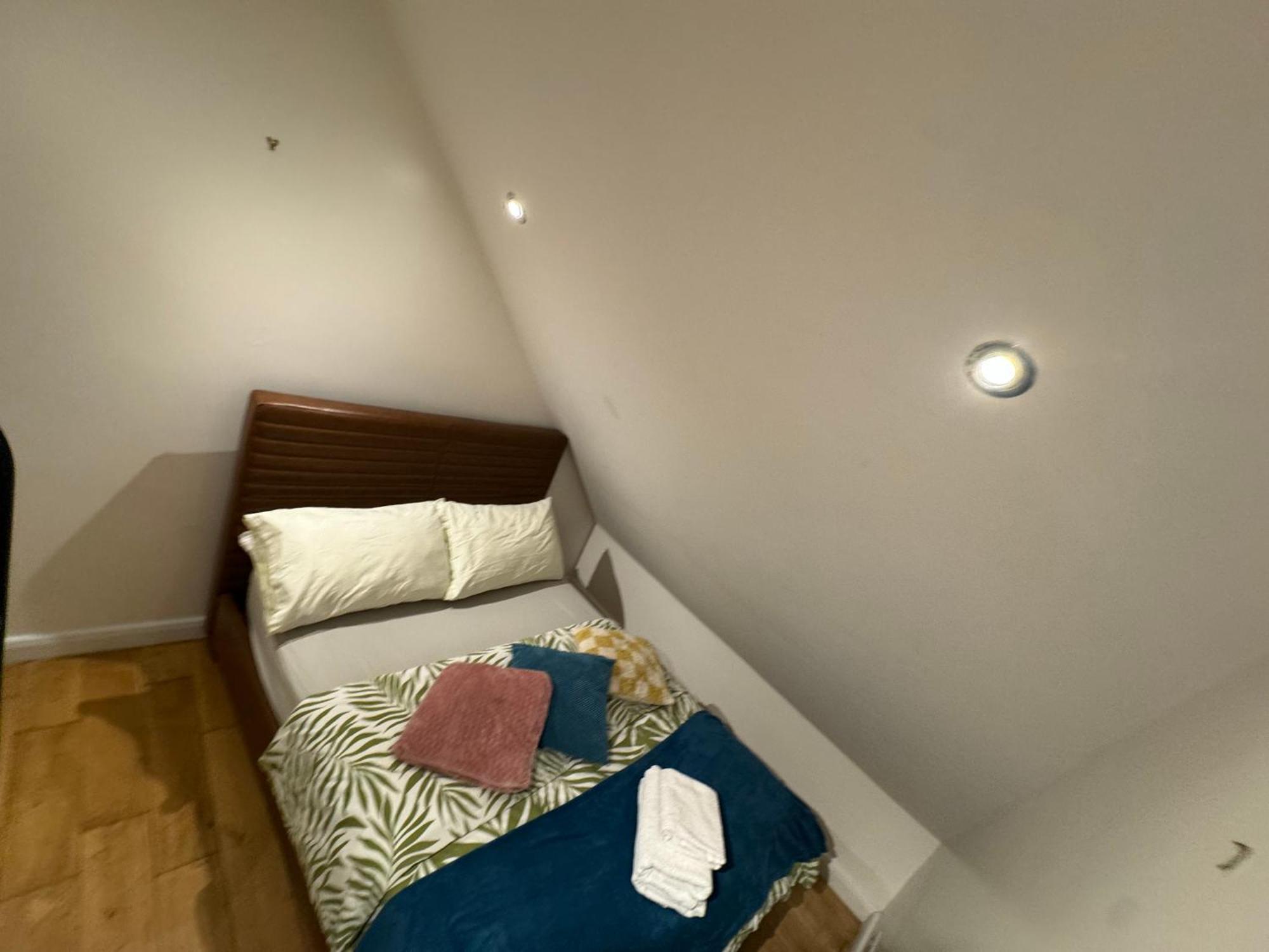 Cozy Rooms Near Central Londra Esterno foto