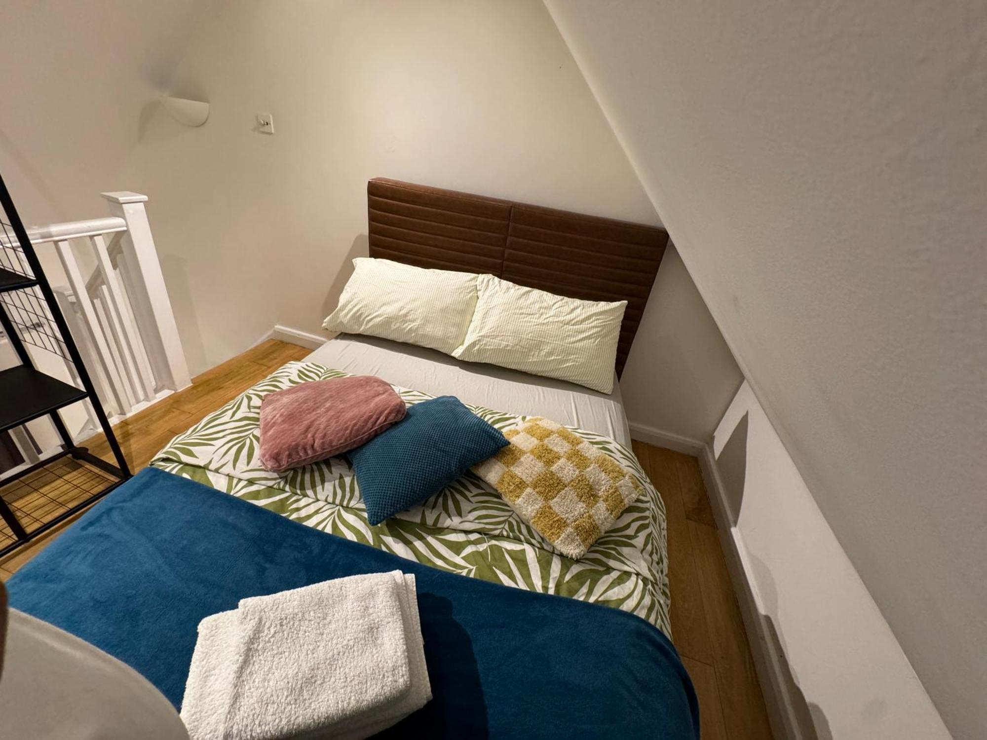 Cozy Rooms Near Central Londra Esterno foto