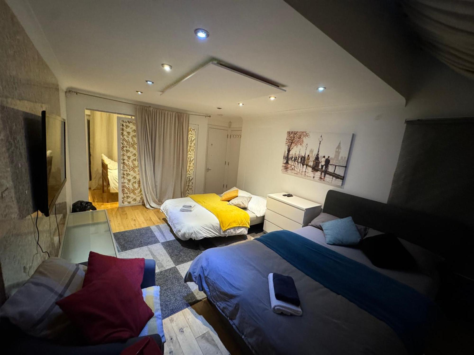 Cozy Rooms Near Central Londra Esterno foto